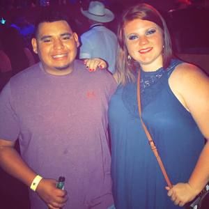 Meet your Posher, Simon